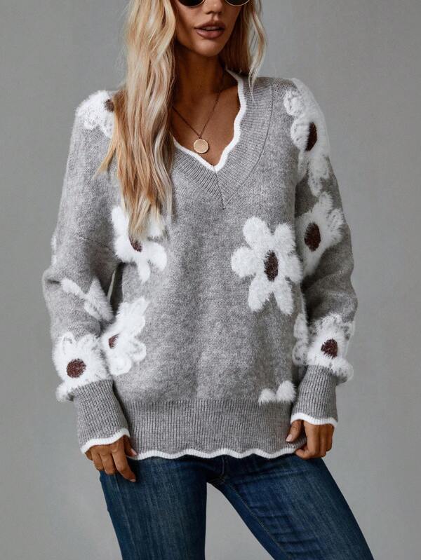 THEA | ELEGANT V-NECK FLORAL SWEATER